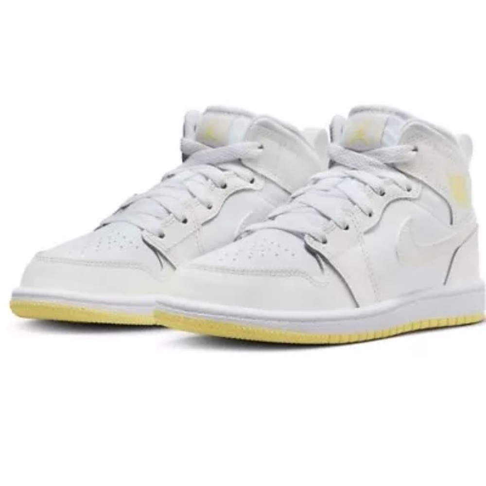 Kid's Jordan 1 White FD8781 181 Nike Sneaker Shoe AUTHENTIC NIB Basketball 3 aut